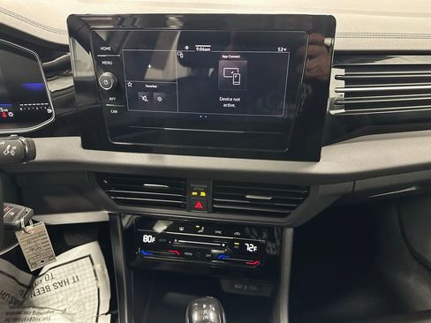 Used 2025 Volkswagen Jetta S image 25