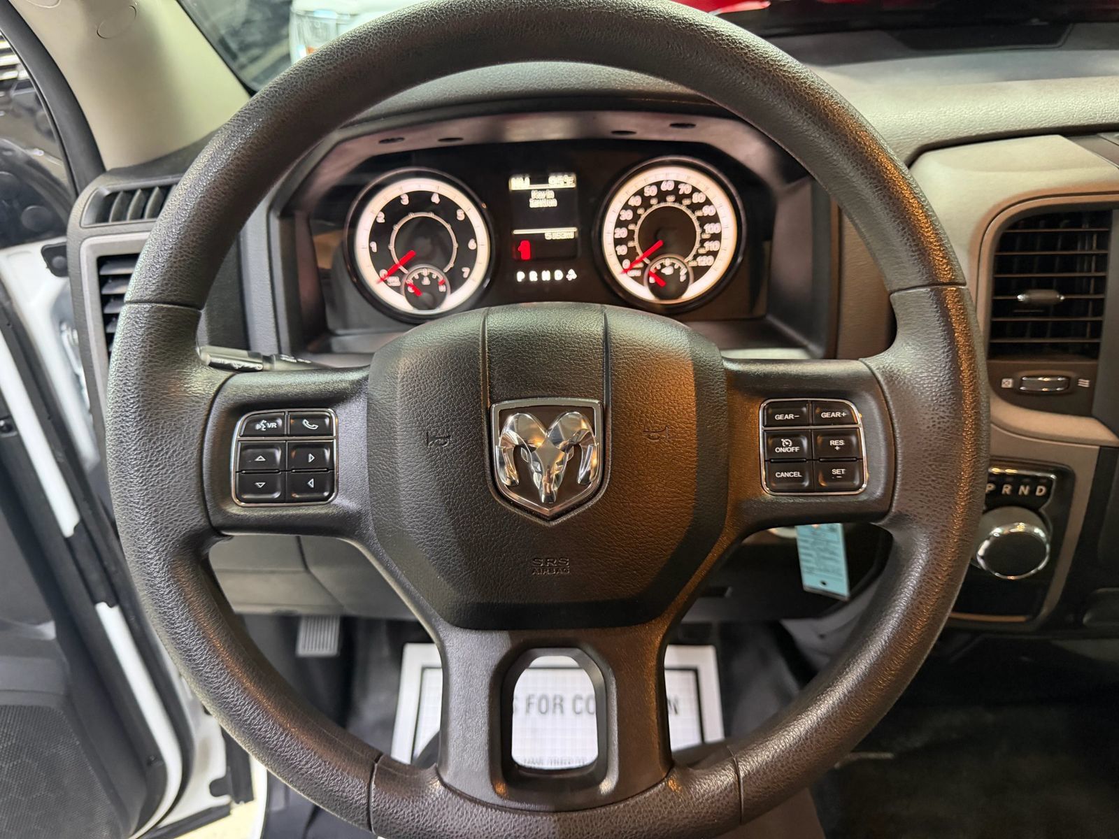 Used 2018 RAM 1500 Express RWD image 29
