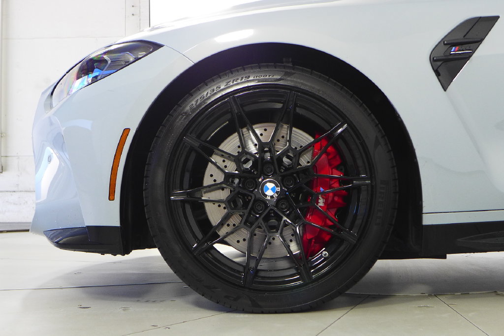 Used 2024 BMW M4 Competition w/ Executive Package RWD image 5