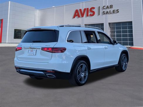 Used 2024 Mercedes-Benz GLS 450 4MATIC image 6