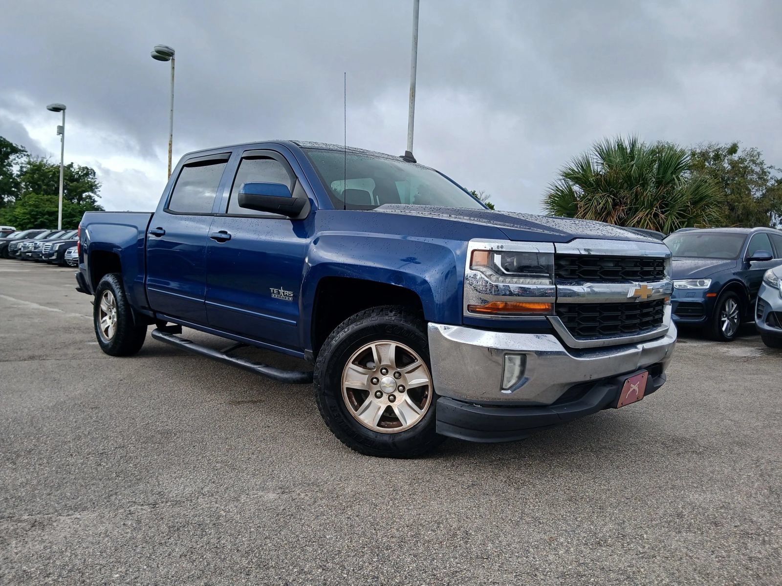 Used 2016 Chevrolet Silverado 1500 LT w/ Texas Edition RWD image 2