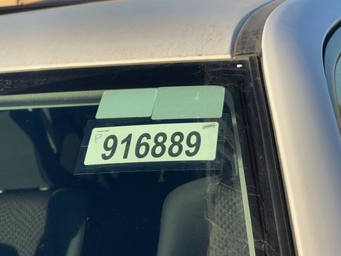 Certified 2024 Toyota 4Runner TRD Off-Road image 10