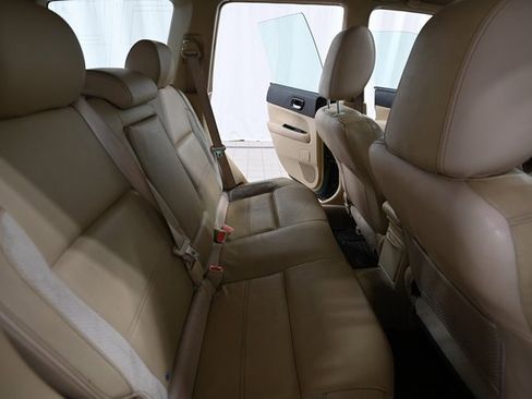 Used 2007 Subaru Forester 2.5X L.L. Bean image 24