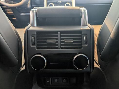 New 2026 Land Rover Discovery Limited Edition AWD/4WD image 28