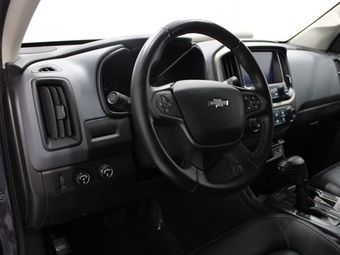 Used 2018 Chevrolet Colorado Z71 w/ Centennial Edition AWD/4WD image 12