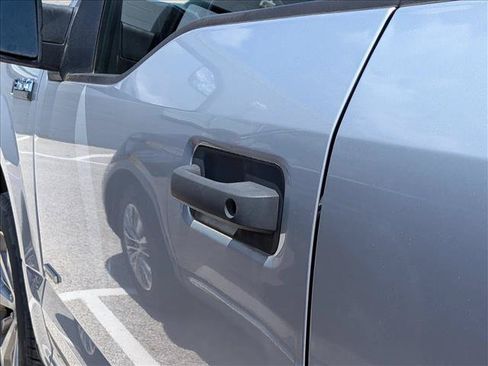 Used 2017 Ford F150 XL w/ Equipment Group 101A Mid AWD/4WD image 15