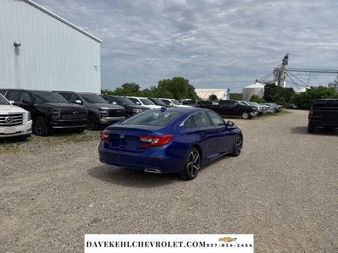 Used 2018 Honda Accord Sport image 6