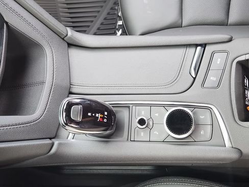 New 2025 Cadillac XT5 Premium Luxury w/ Technology Package FWD image 17