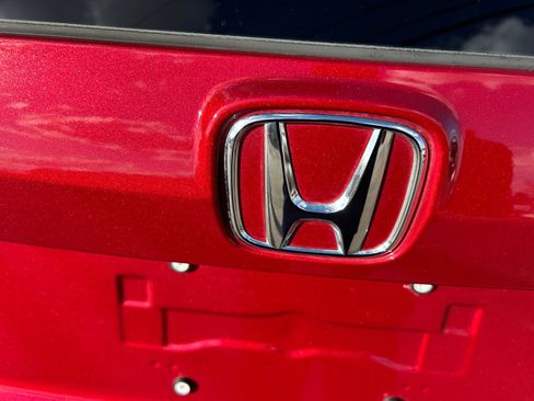 Used 2025 Honda CR-V Sport image 28