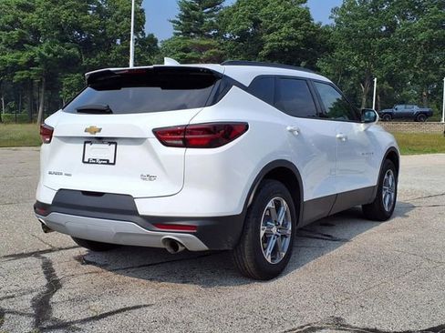 Used 2023 Chevrolet Blazer LT w/ Convenience Package image 4