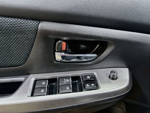 Used 2017 Subaru Crosstrek 2.0i Premium AWD/4WD image 13