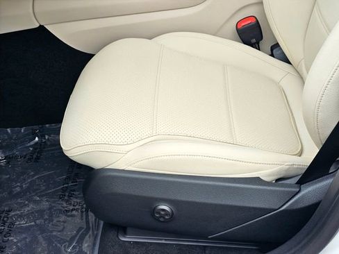 New 2026 Mercedes-Benz GLC 300 4MATIC image 17