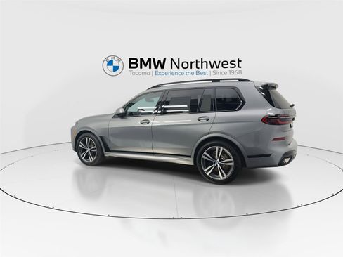 New 2026 BMW X7 xDrive40i w/ M Sport Package image 13