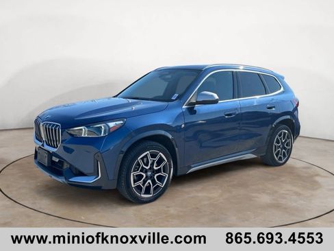 Used 2024 BMW X1 xDrive28i w/ Premium Package image 7