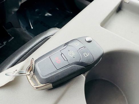 Used 2015 Ford F150 XLT w/ Trailer Tow Package image 32