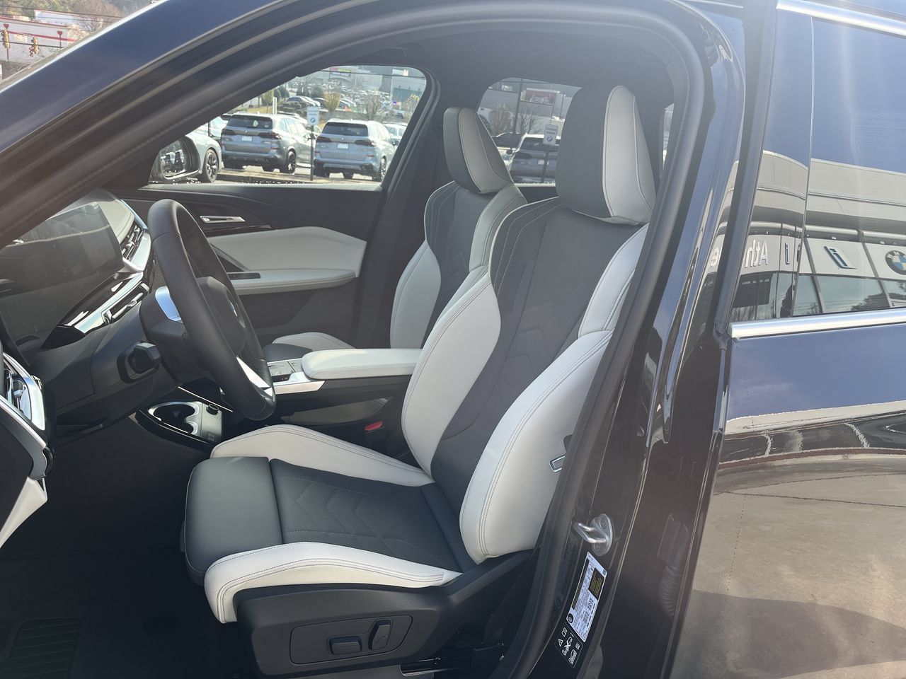 Used 2026 BMW X1 xDrive28i w/ Convenience Package AWD/4WD image 14