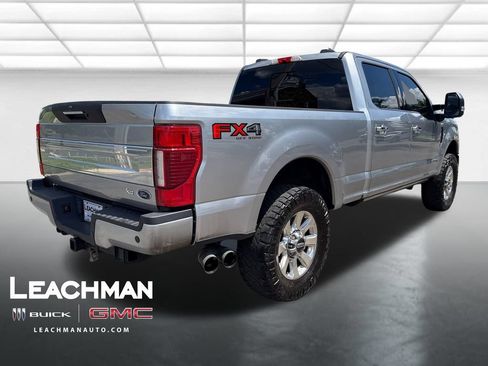 Used 2020 Ford F250 Platinum w/ FX4 Off-Road Package AWD/4WD image 3