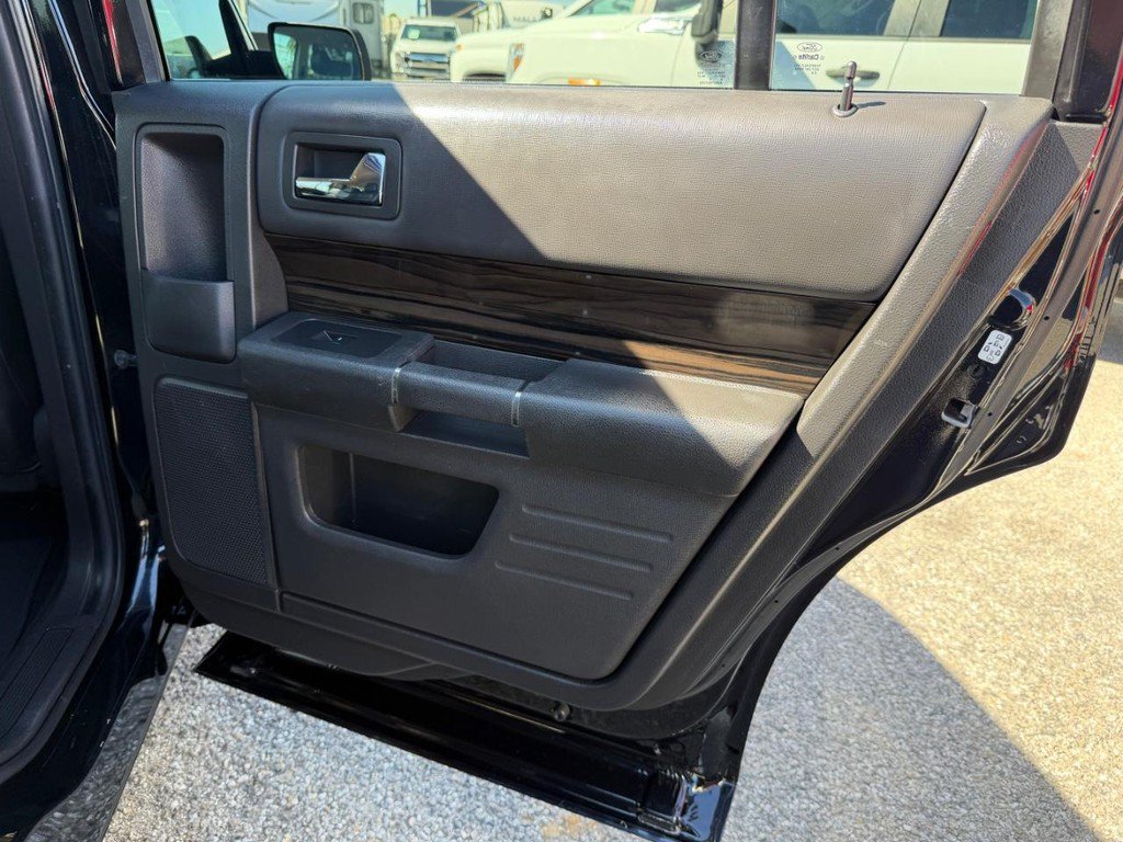 Used 2019 Ford Flex SEL w/ Equipment Group 202A FWD image 42