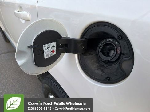 Used 2013 Ford Edge Limited image 10