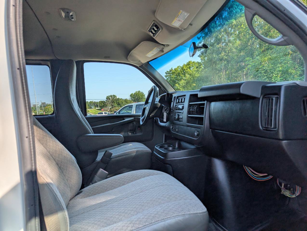 Used 2014 Chevrolet Express 3500 LT w/ LT Preferred Equipment Group RWD image 22