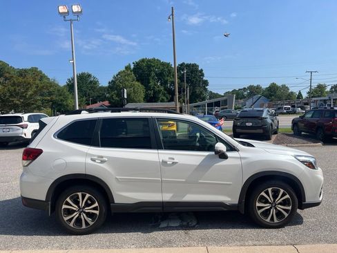 Used 2020 Subaru Forester Limited AWD/4WD image 3