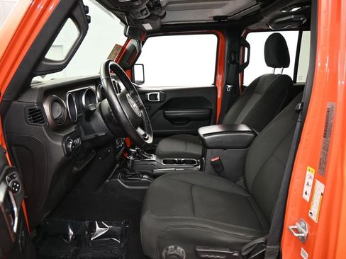 Used 2018 Jeep Wrangler Unlimited Sport S image 11