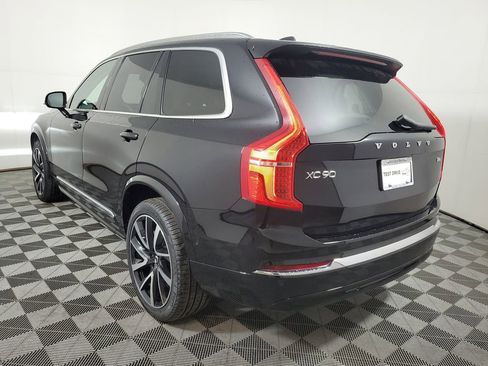 Certified 2024 Volvo XC90 B6 Ultimate w/ Protection Package Premier image 6
