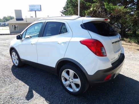 Used 2016 Buick Encore FWD image 3