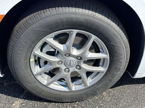 New 2026 Chrysler Pacifica Select FWD image 31