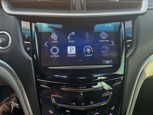 Used 2014 Cadillac XTS Luxury w/ Driver Awareness Package FWD image 15