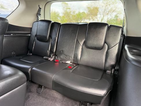 Used 2012 INFINITI QX56 4WD w/ Theater Pkg image 18