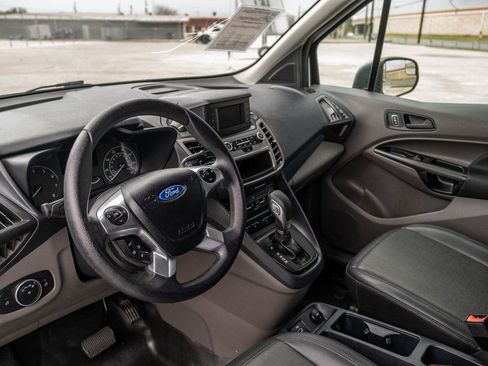 Used 2021 Ford Transit Connect XL image 13