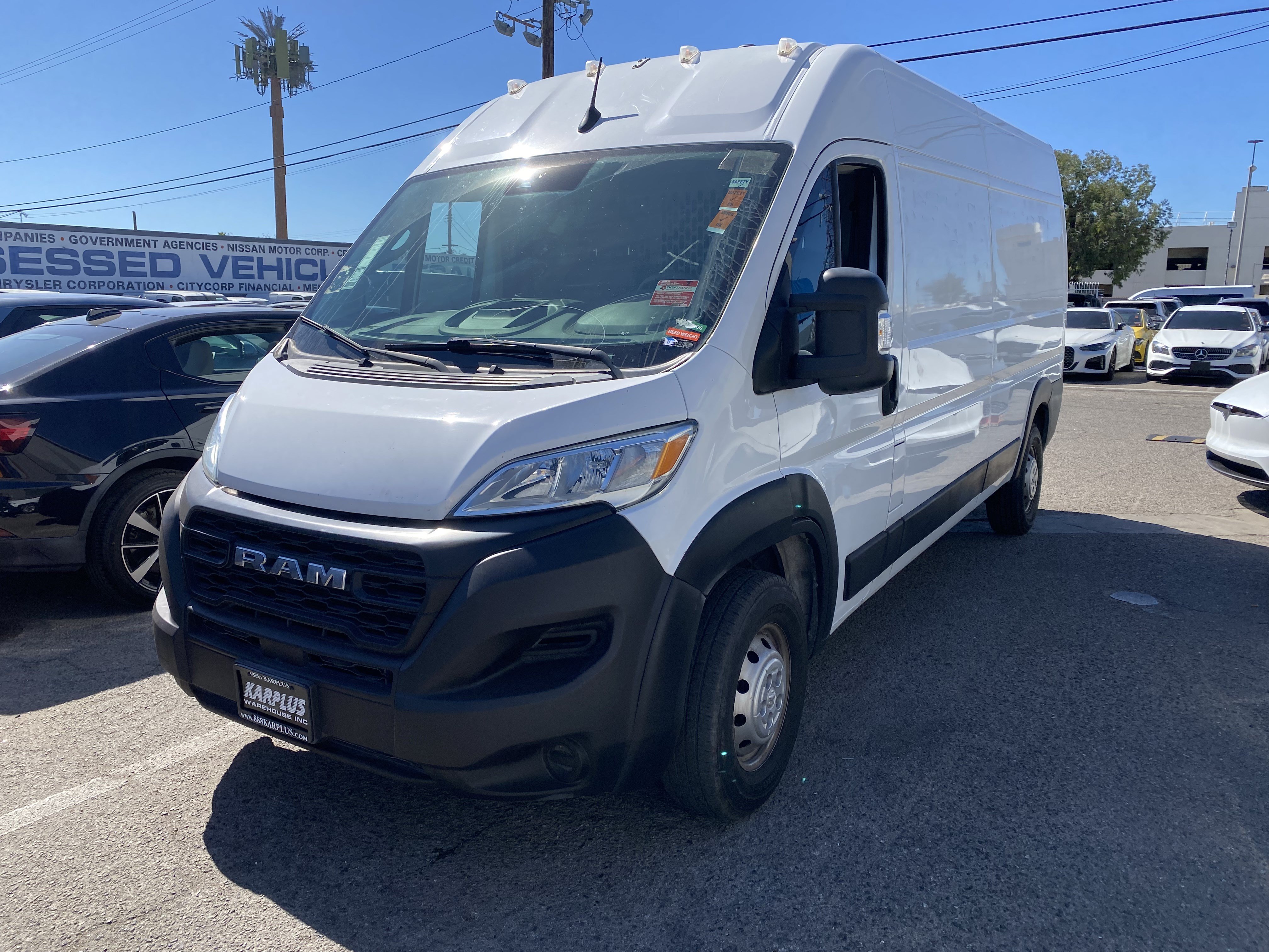 Used 2023 RAM ProMaster 2500 FWD image 2