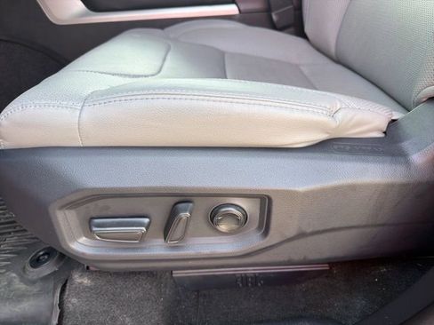 Used 2024 Toyota Tundra Limited w/ TRD Off-Road Package image 7