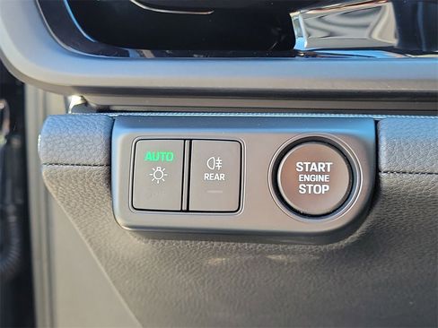 Certified 2024 Porsche Panamera 4 image 39