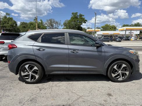 Used 2016 Hyundai Tucson Limited FWD image 8