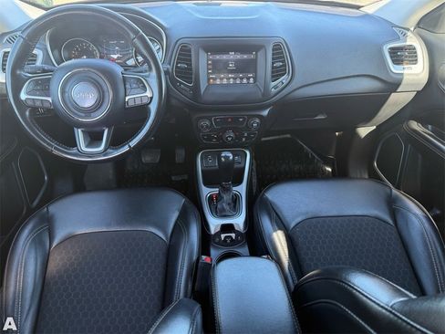 Used 2020 Jeep Compass Latitude image 26