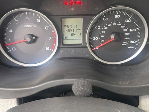 Used 2015 Subaru Forester 2.5i Premium AWD/4WD image 11