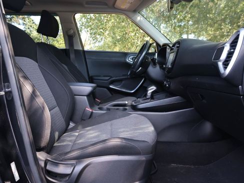Used 2020 Kia Soul GT-Line w/ GT 2.0L Power Sunroof Package FWD image 17