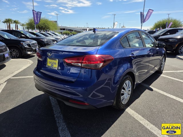 Used 2017 Kia Forte LX FWD image 7