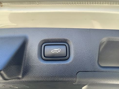 Used 2023 Hyundai Santa Fe SEL image 29