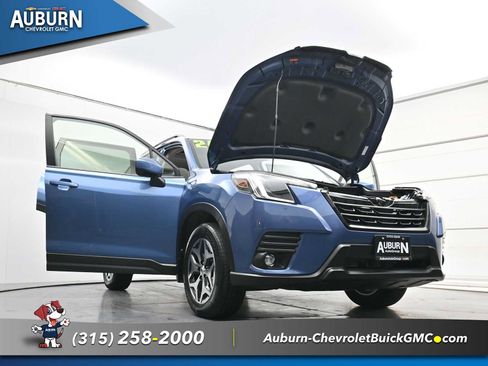 Used 2024 Subaru Forester Premium AWD/4WD image 36