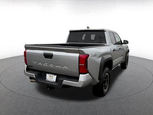 Used 2025 Toyota Tacoma SR image 14