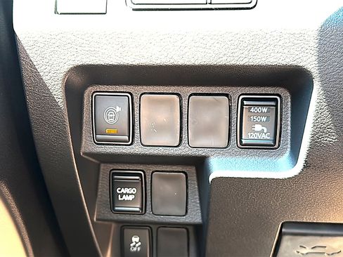 New 2026 Nissan Frontier SV w/ SV Convenience Package image 25