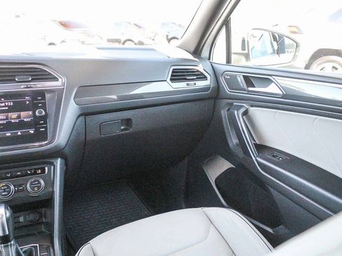 Used 2021 Volkswagen Tiguan SEL Premium R-Line AWD/4WD image 6