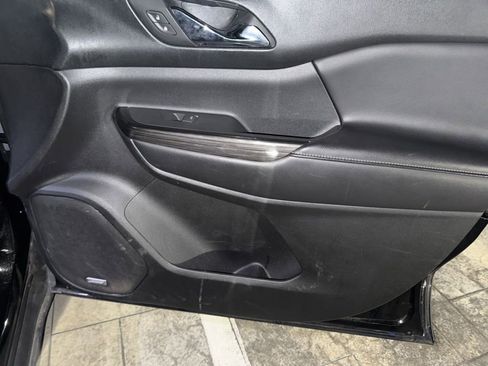 Used 2018 GMC Acadia SLT image 7