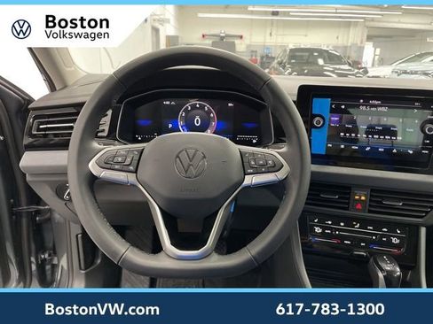 New 2026 Volkswagen Jetta SE FWD image 15