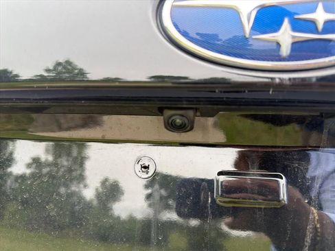 Used 2025 Subaru Outback Premium AWD/4WD image 7