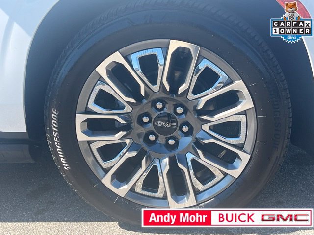 Used 2024 GMC Yukon Denali Ultimate AWD/4WD image 21