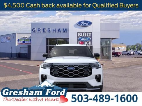 New 2026 Ford Explorer Platinum w/ LUX Leather Package AWD/4WD image 6
